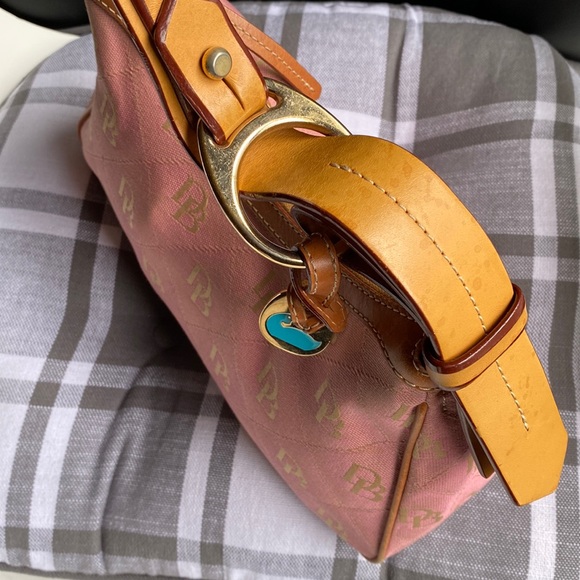 Dooney & Bourke Shoulder Bag - Picture 5 of 16